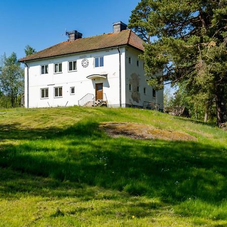 Hotell Hof Еребру Екстер'єр фото
