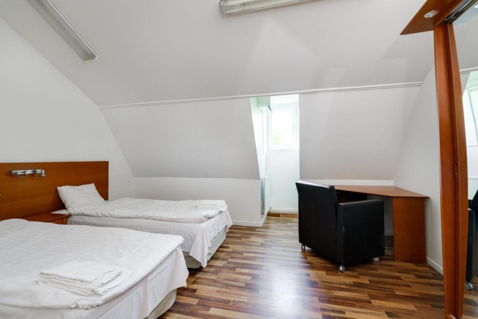 Hotell Hof Еребру Екстер'єр фото